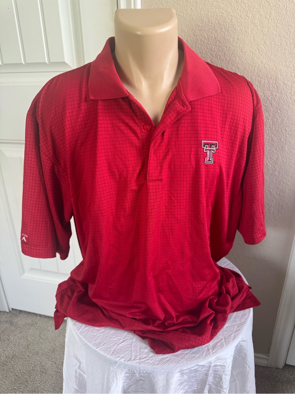 Red Texas Tech Short-Sleeve Polo Shirt with Embroidered 'TT' Logo